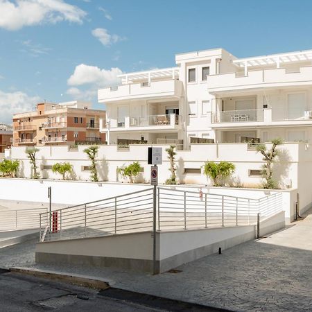 Agora Vieste Rooms & Apartments מראה חיצוני תמונה