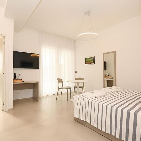 Agora Vieste Rooms & Apartments מראה חיצוני תמונה