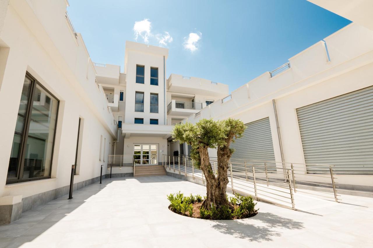 Agora Vieste Rooms & Apartments מראה חיצוני תמונה