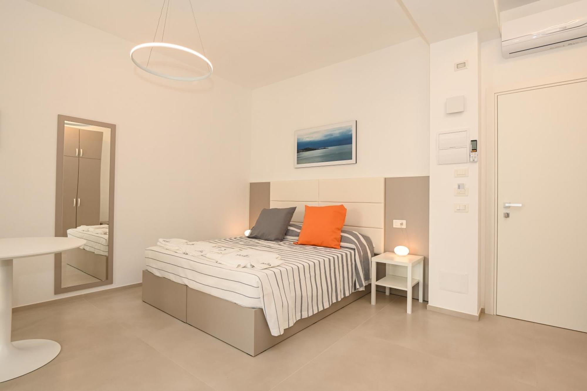 Agora Vieste Rooms & Apartments מראה חיצוני תמונה